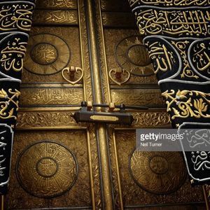 Meet your Posher, Somaya